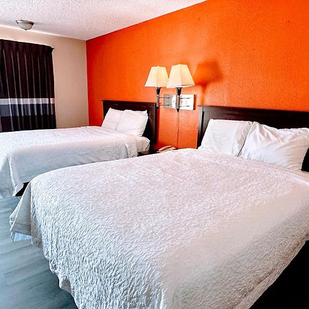 Relax Inn Henryetta ภายนอก รูปภาพ