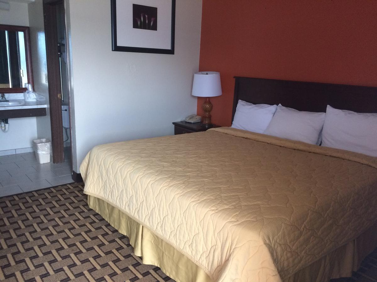 Relax Inn Henryetta ภายนอก รูปภาพ